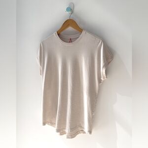 Le Bon Shoppe Ease Tee In Rice